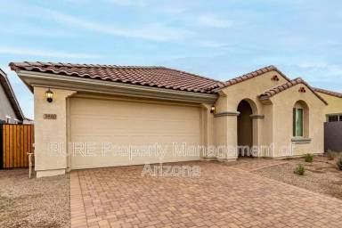 Main picture of 3810 N 101st Dr
