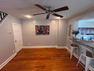 Main picture of 627 Spring Mill Ave