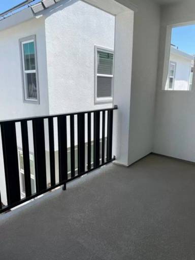 Main picture of 2364 Garden Farms Ave