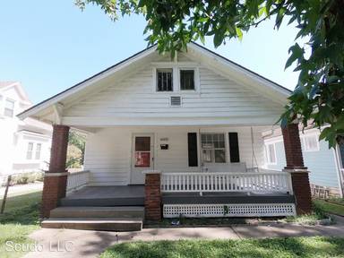Main picture of 4419 Wyoming St
