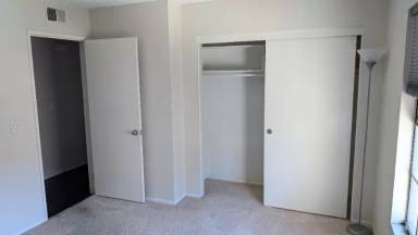 Main picture of 2611 W Cameron Ct