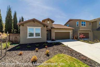 Main picture of 889 Erin Way