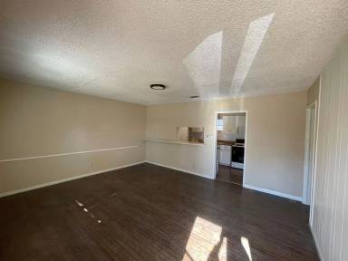 Main picture of 3722 32nd St