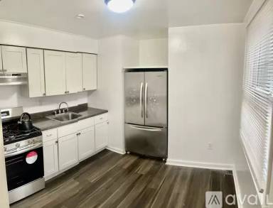 Main picture of 8101 Woolston Ave