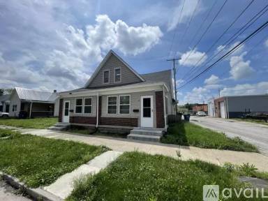 Main picture of 19 S 18th St