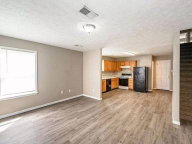 Main picture of 220 State St