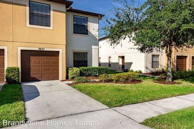 Main picture of 2627 Oleander Lakes Dr