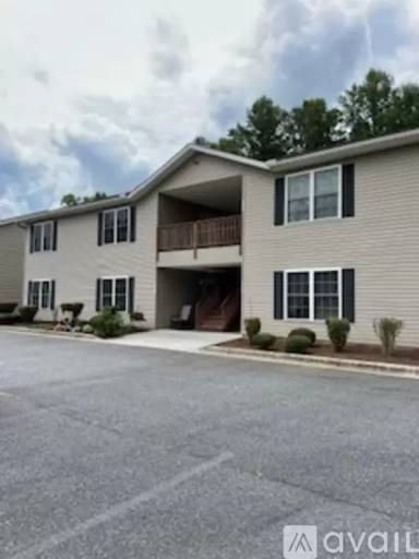 Main picture of 22 Meadow Wood Ct