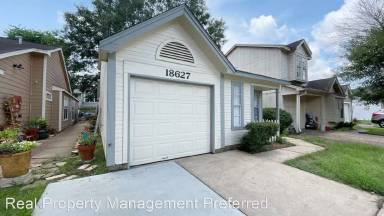 Main picture of 18627 N Lyford Dr