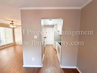 Main picture of 407 N Preston St