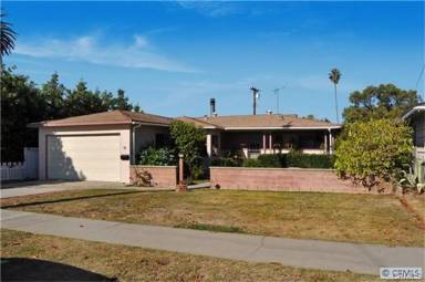 Main picture of 517 E Sycamore Ave