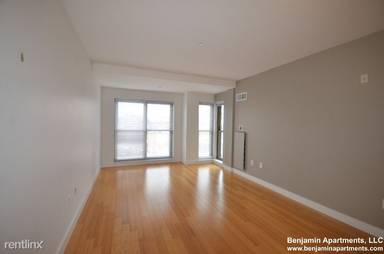 Main picture of 1085 Boylston St