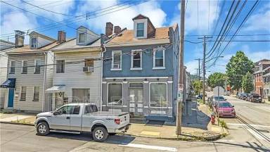 Main picture of 136 S 19th St
