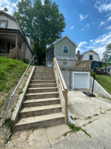 Main picture of 3619 Newton Ave