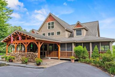 Main picture of 120 Groton Rd