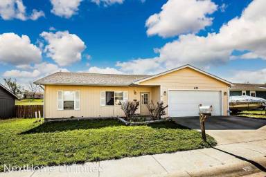 Main picture of 621 Jerry Dr