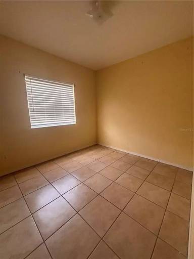 Main picture of 21102 Indian Creek Dr