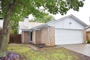 Main picture of 1715 Magnolia Ln