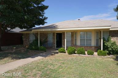 Main picture of 902 Justice Ave