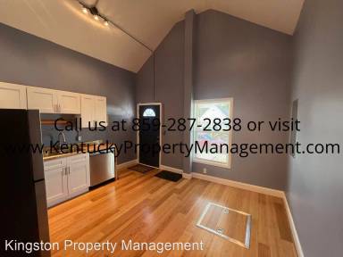 Main picture of 413 E Fifth St