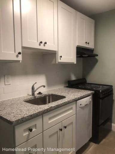 Main picture of 1144 Pine Ln