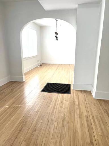 Main picture of 1123 7th Ave SE