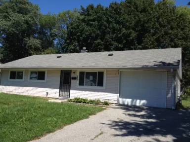 Main picture of 2637 N Bazil Ave