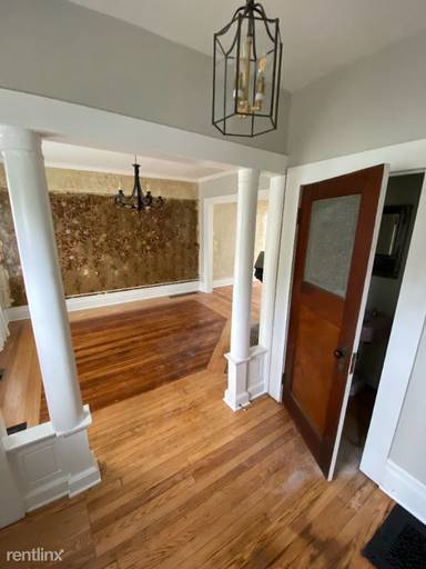 Main picture of 3847 W Lafayette Blvd