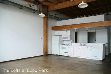 Main picture of 3809 Parry Ave