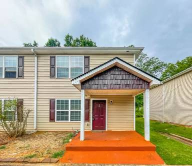 Main picture of 407 Maple Way