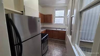 Main picture of 225 9th St