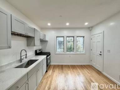 Main picture of 975 Dorchester Ave