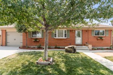 Main picture of 922 Potter Dr
