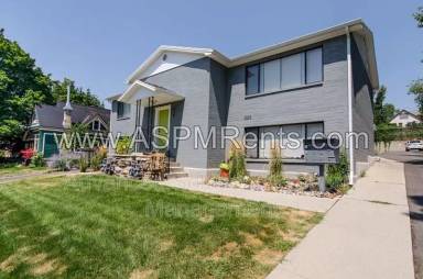 Main picture of 623 E 5th Ave
