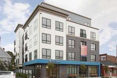 Main picture of 214 Market St