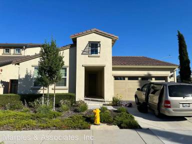 Main picture of 606 Gardenia Ct