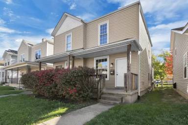 Main picture of 195-197 E Innis Ave