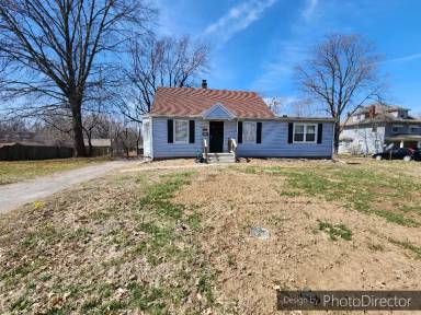 Main picture of 2510 S Vermont Ave