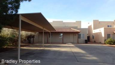 Main picture of 4194 Calle Ladero