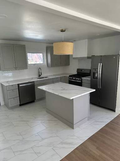 Main picture of 1211 6th Ave
