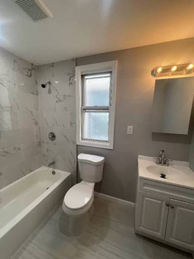 Main picture of 54 9th Ave