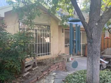Main picture of 1516 Rosemont Ave NW