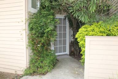 Main picture of 417 Seagull Ct