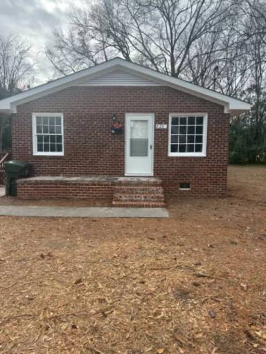 Main picture of 324 Finch St SE