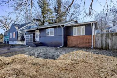 Main picture of 3077 Martin Ave