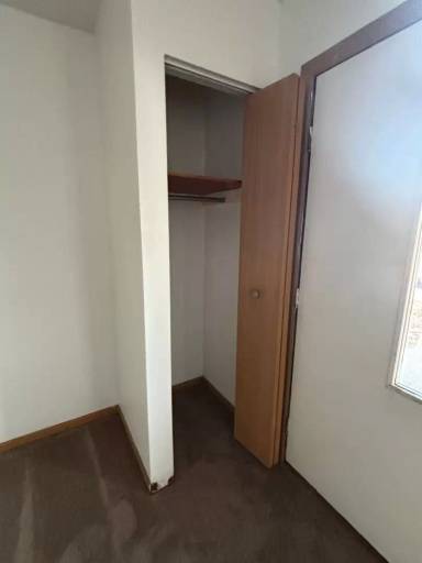 Main picture of 425 N Dubuque St