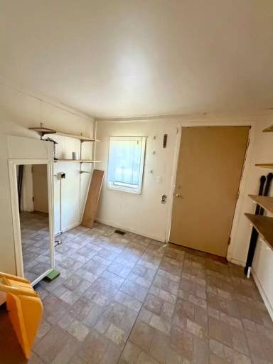 Main picture of 1645 Old Pioneer Way