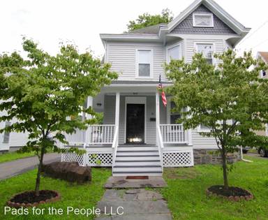 Main picture of 58 Pine Grove Ave