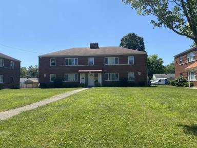 Main picture of 63 N Hampton Rd