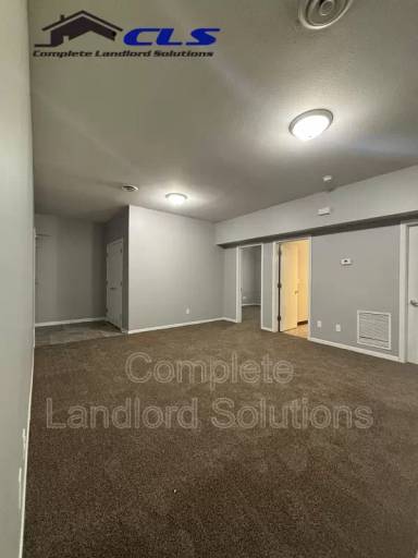 Main picture of 1400 North Ave